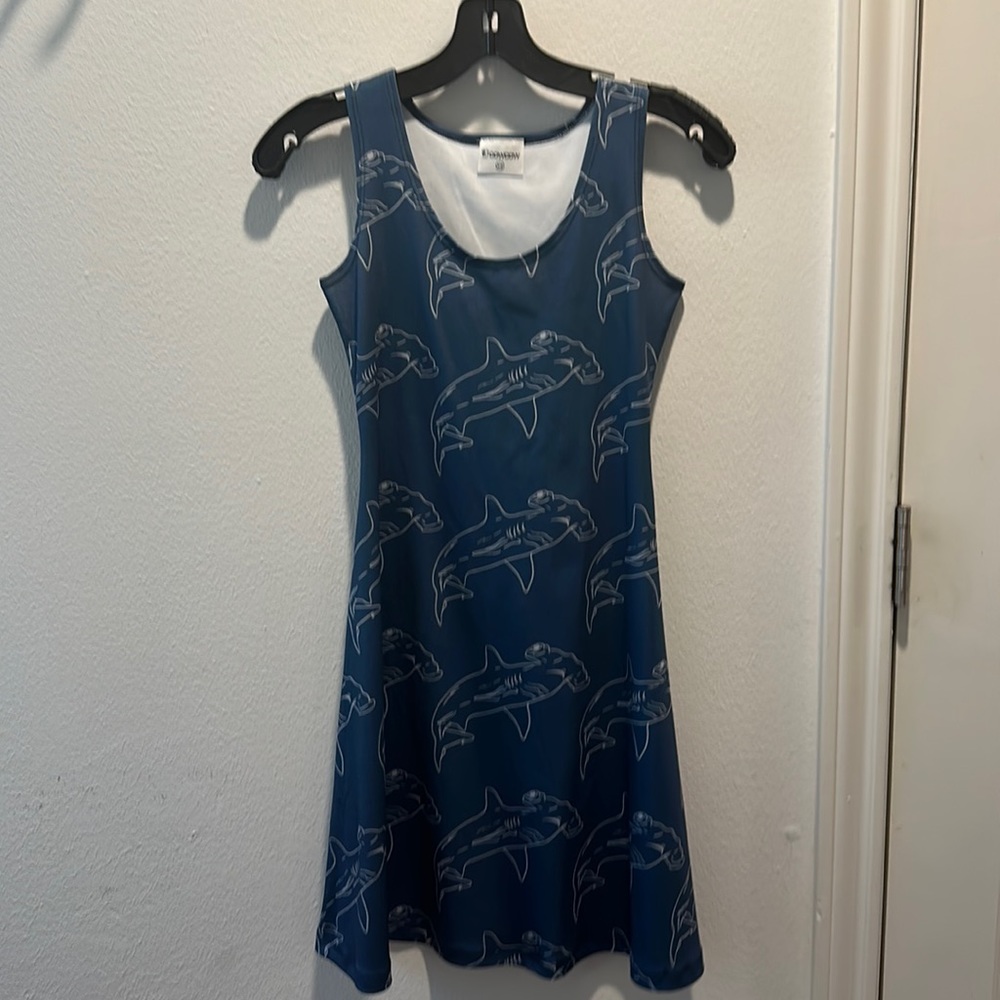 SHARK dress size women’s XS